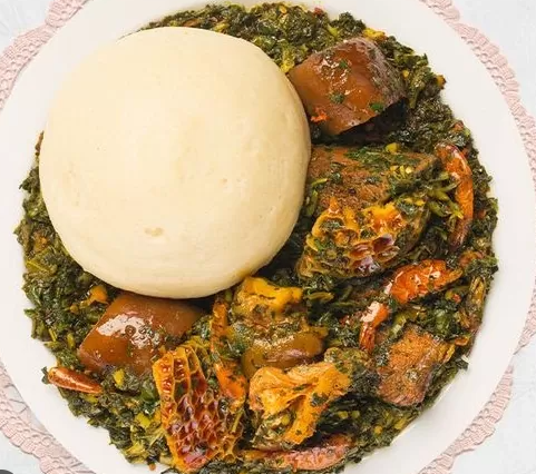 SEMOVITA WITH CHICKEN